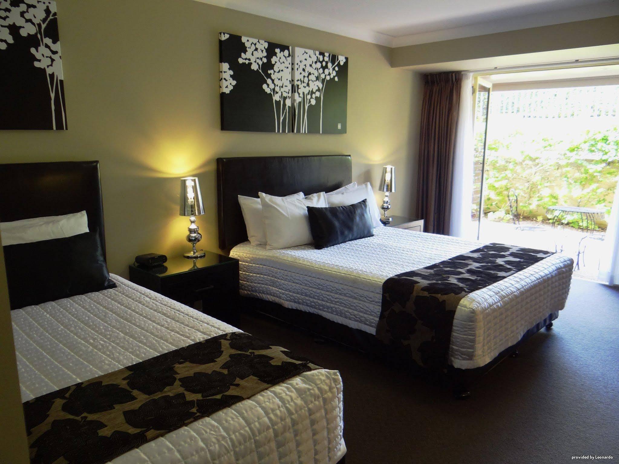 Motel Ambassador On Ruthven Toowoomba Zewnętrze zdjęcie