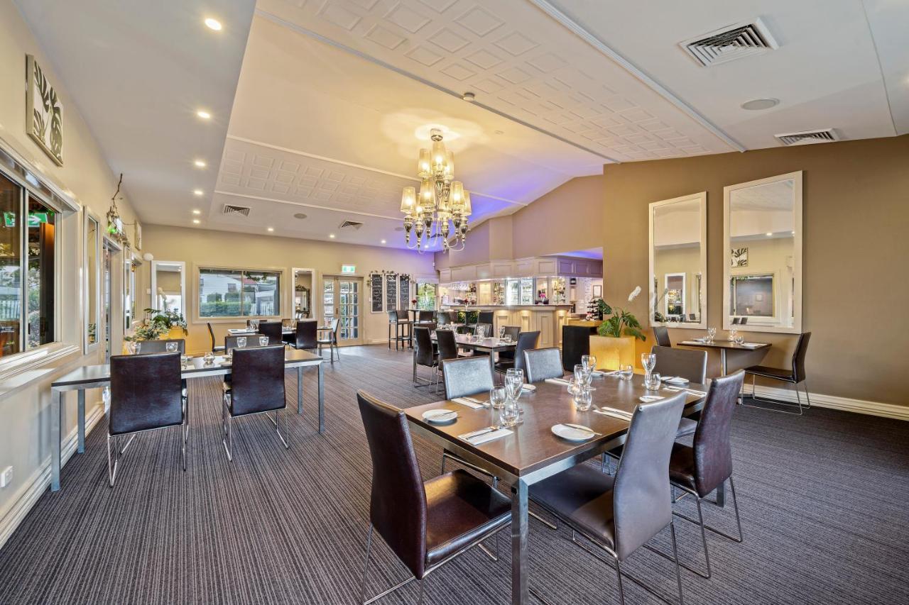 Motel Ambassador On Ruthven Toowoomba Zewnętrze zdjęcie