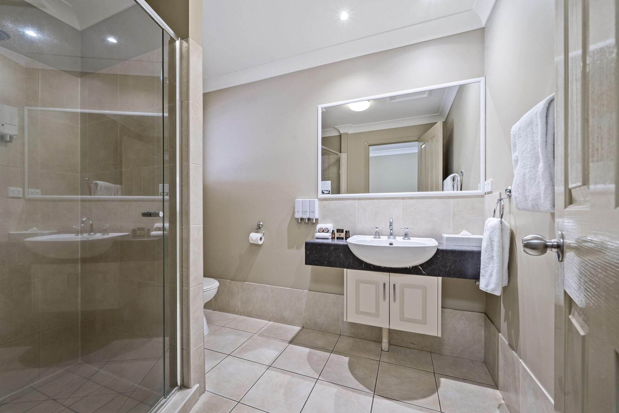 Motel Ambassador On Ruthven Toowoomba Zewnętrze zdjęcie