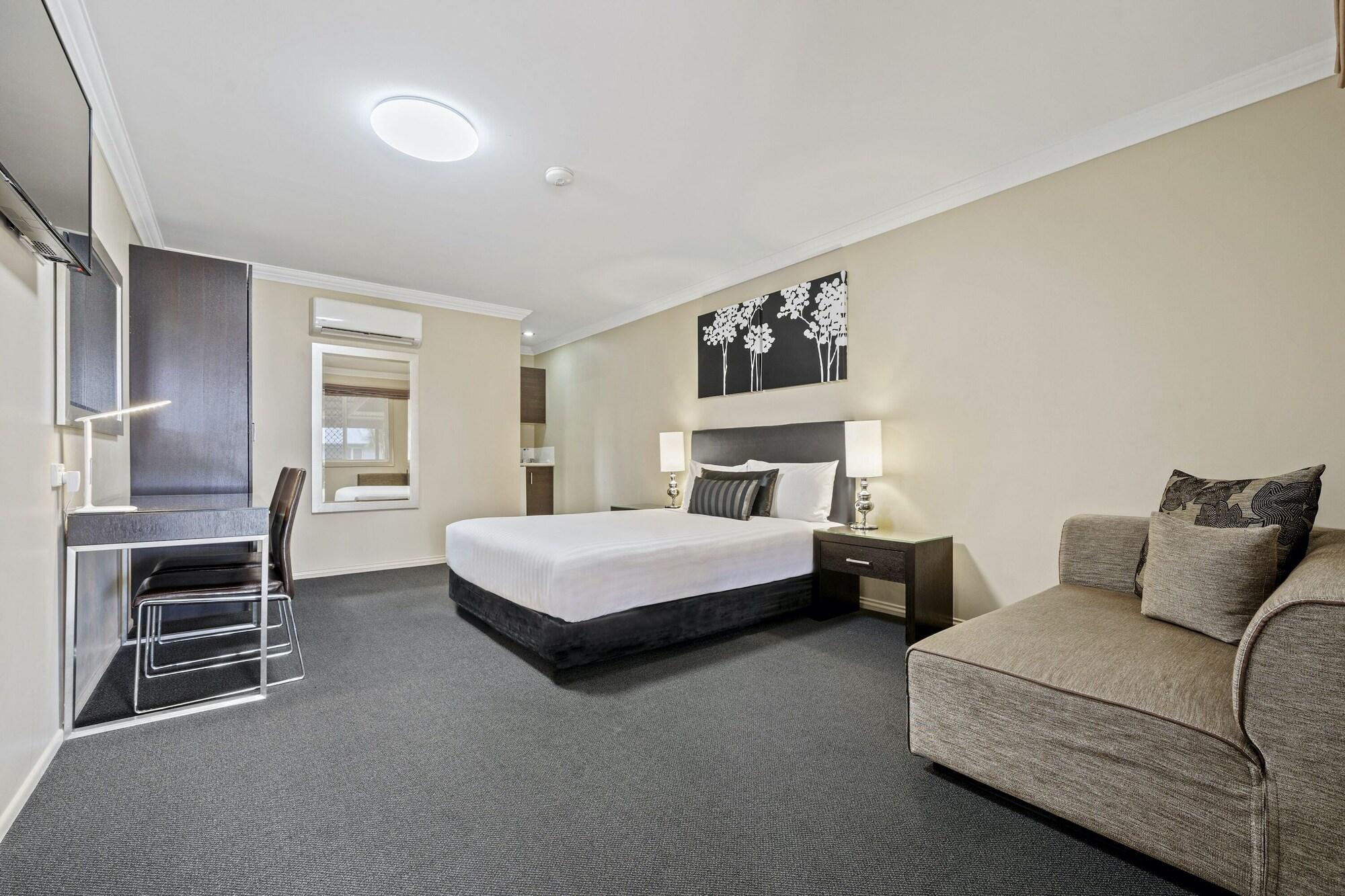 Motel Ambassador On Ruthven Toowoomba Zewnętrze zdjęcie