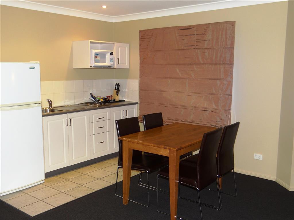 Motel Ambassador On Ruthven Toowoomba Zewnętrze zdjęcie